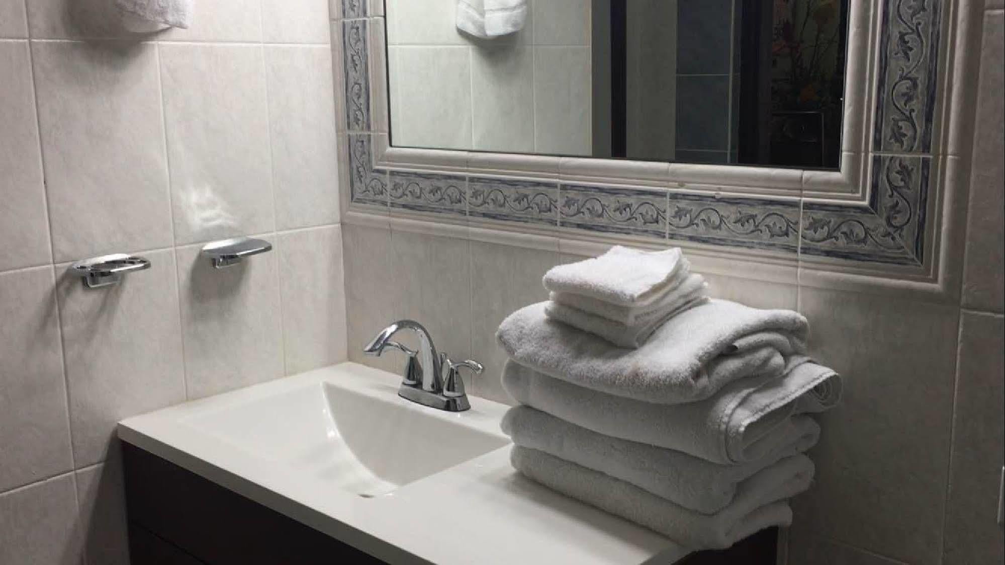 Brownstone 1 Guest house 3*